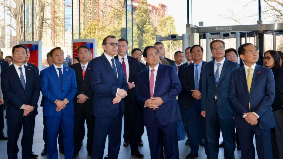 Vietnamese Prime Minister Pham Minh Chinh visited Moscow’s Nuclear Energy Museum 1.jpg