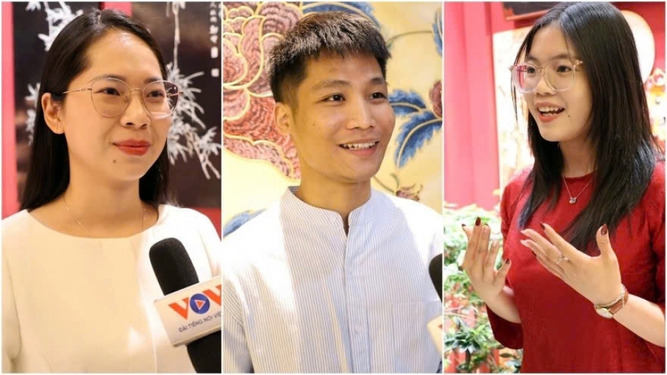 Vietnamese students in China place hopes in new National Assembly deputies.jpg