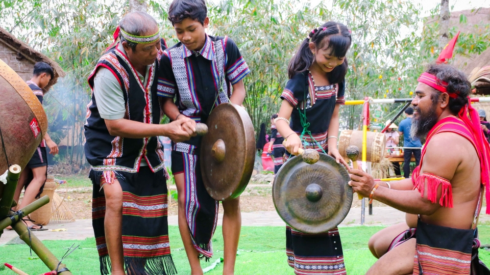 “Xuân gọi từ buôn làng” - thanh âm văn hóa S’tiêng
