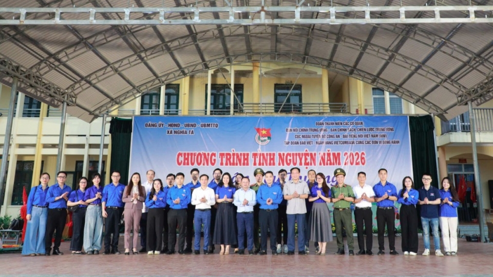 Tuổi trẻ các cơ quan Trung ương mang “Xuân Yêu thương” về Nghĩa Tá