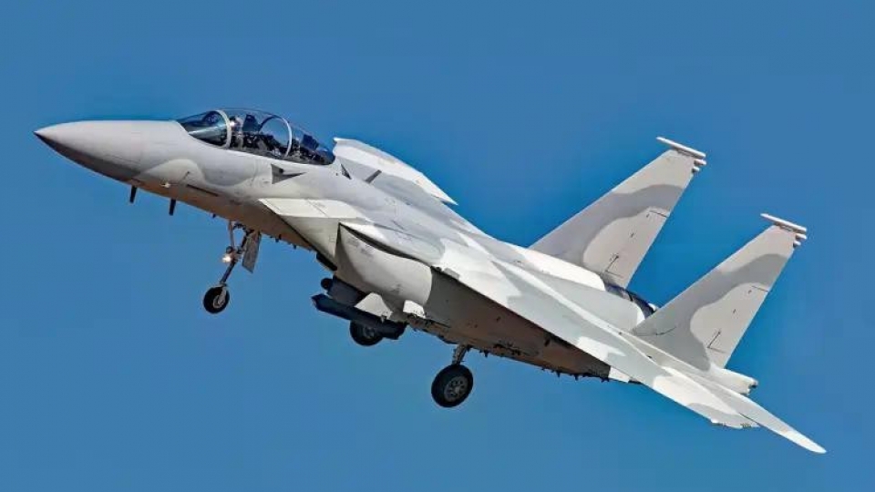 f-15_qatar.jpg