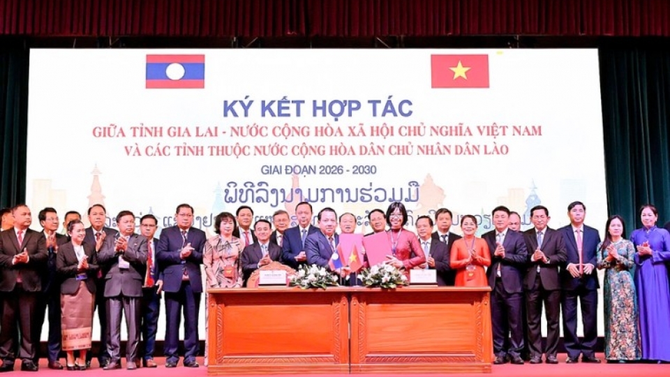 gia_lai_province_and_southern_lao_provinces_sign_cooperation_agreement.jpg