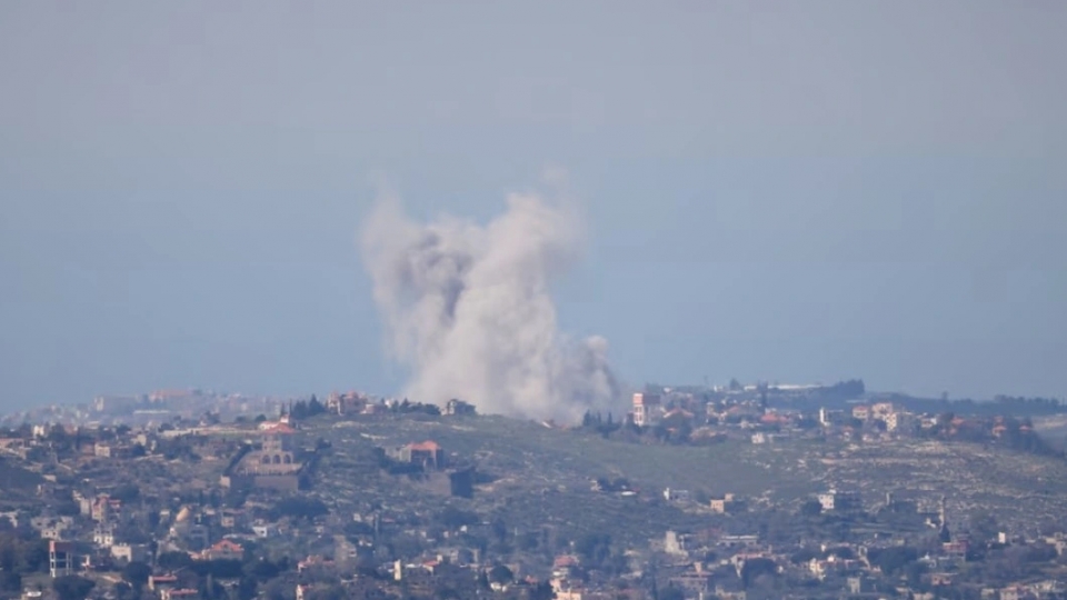 khoi_boc_len_khi_hezbollah_tan_cong_israel_-_anh_reuters copy.jpg