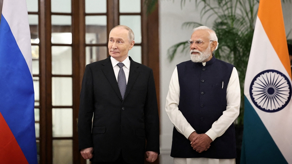 modi_putin.jpg
