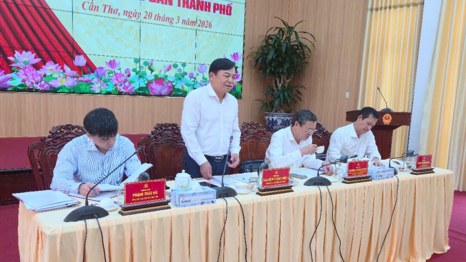 ong_nguyen_hoang_hiep_thu_truong_bo_nnmt_pho_truong_doan_kiem_tra_phat_bieu_tai_buoi_lam_viec_20260320105405.jpg