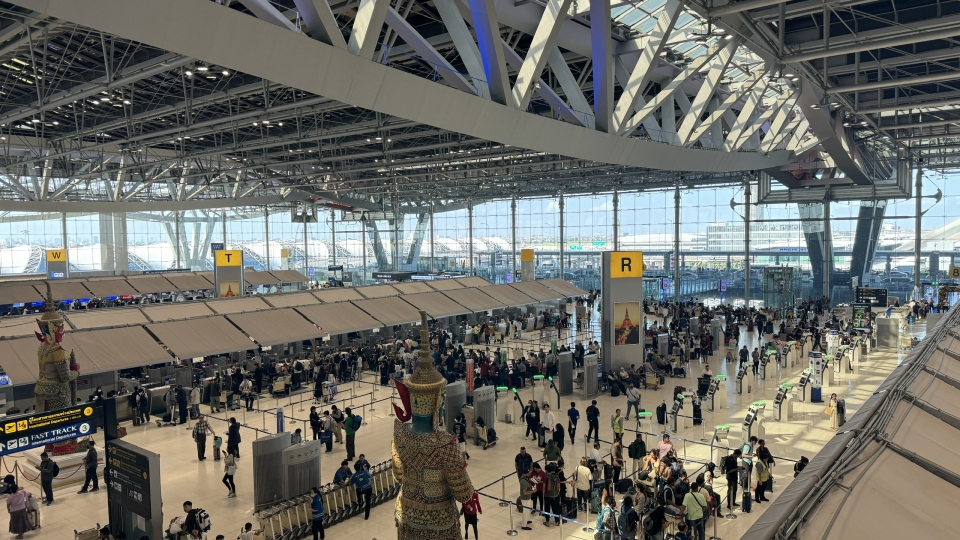 san_bay_quoc_te_suvarnabhumi_bangkok_thai_lan._anh_ngoc_diep.jpg