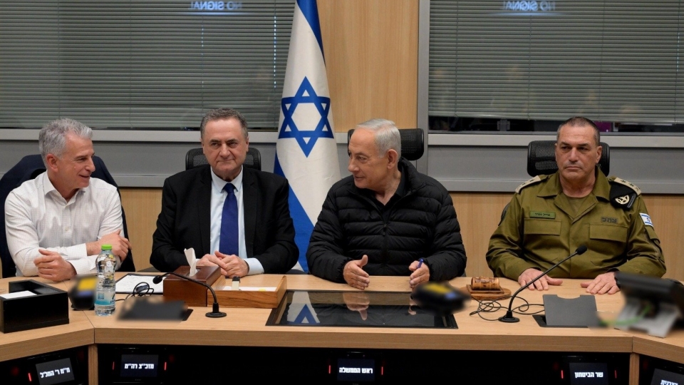 thu tuong Israel Netanyahu canh bo truong quoc phong, tong tham muu truong va giam doc Mossad 3-2026, co Israel -X Thu tuong Israel.jpg