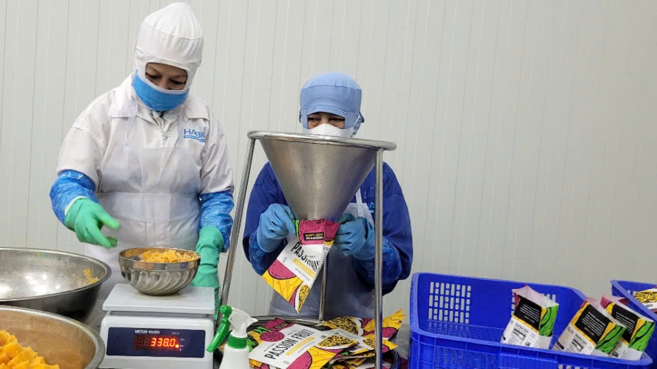 Các doanh nghiệp ở tỉnh Đồng Tháp đóng góp rất tích cực vào hoạt động xuất khẩu hàng hóa.jpg