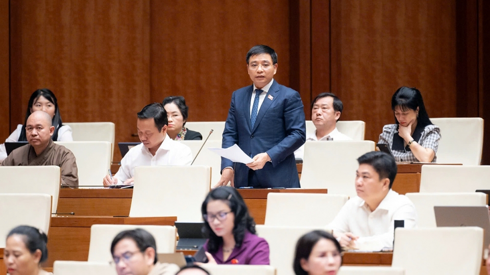 Deputy Prime Minister nguyen Van Thang 1.jpg