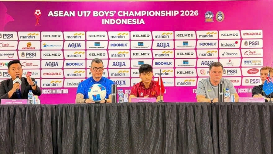 Vietnam play Australia in ASEAN U17 Boys' Chamoionship semi-final clash on April 22.jpg