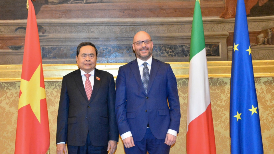 chu_tich_quoc_hoi_tran_thanh_man_hoi_dam_chu_tich_ha_vien_italia_lorenzo_fontana_3.jpg
