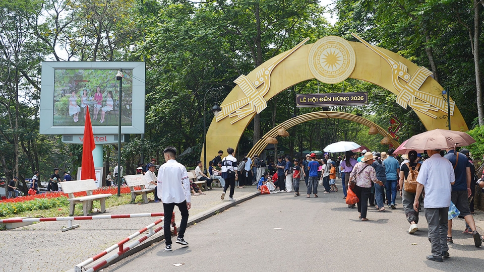 cong_den_hung_2026.jpg