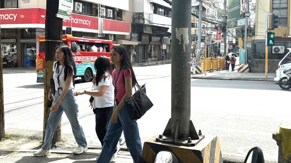 duong pho Philippines, nguoi dan Philippines -vov.jpg