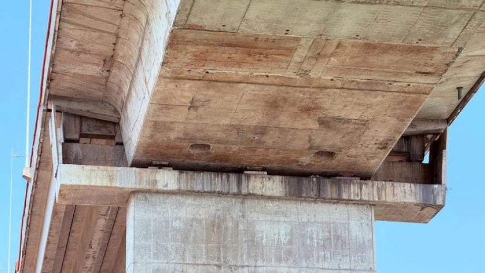 Cầu Long Thành bị quá tải, có dấu hiệu xuống cấp gây lo ngại về an toàn