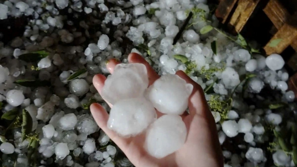 hailstones_2.jpg
