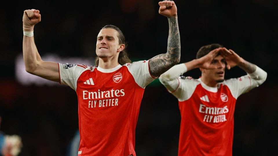 lich thi dau va truc tiep bong da hom nay_0.JPG