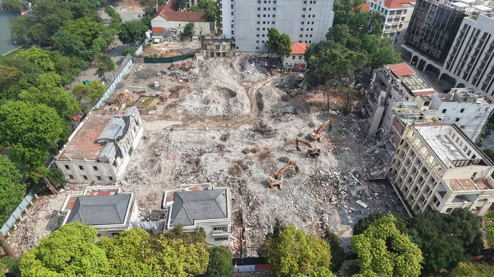 Quảng trường công viên phía Đông hồ Hoàn Kiếm mặt bằng 2,14ha dần lộ diện