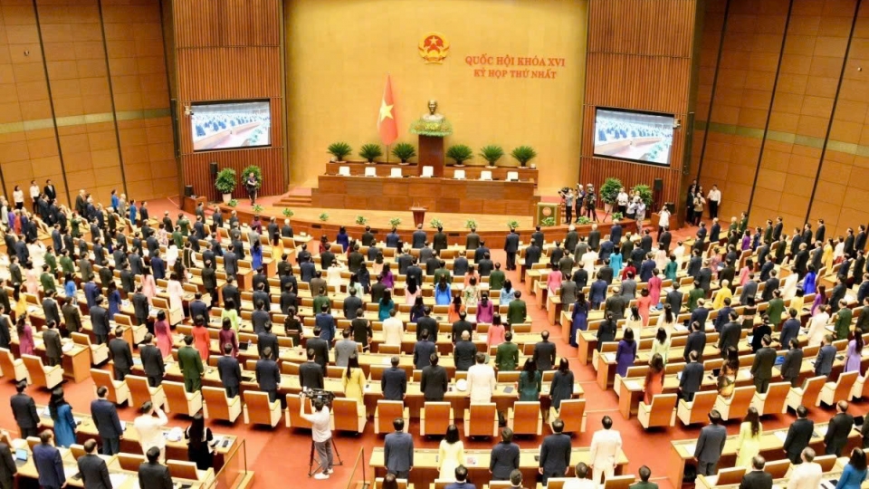 the first session of the National Assembly 1.jpg