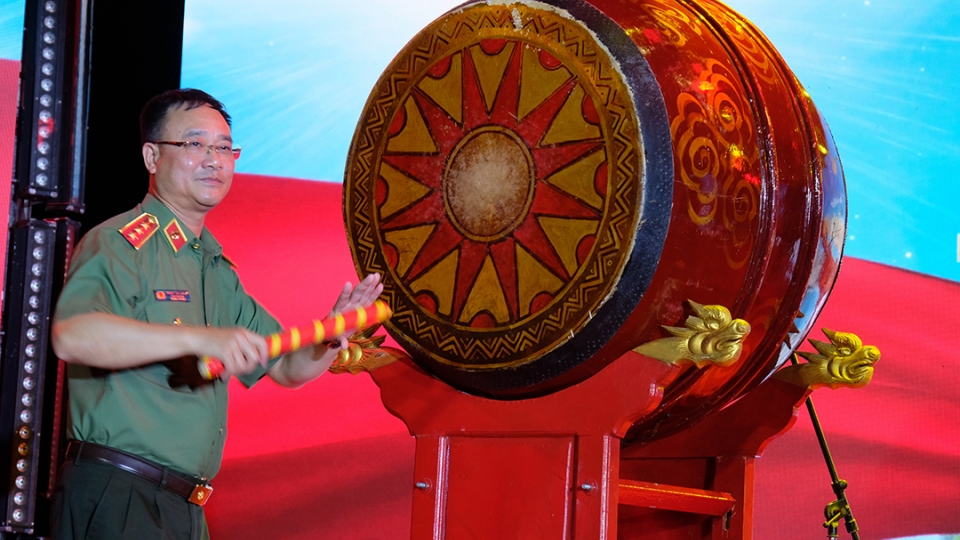 thuong_tuong_pham_the_tung_thu_truong_bo_cong_an_danh_trong_khai_mac_su_kien.jpg