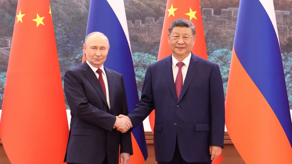 2026-05-20T045835Z_748166799_RC2RCLAH30TY_RTRMADP_3_CHINA-RUSSIA.JPG