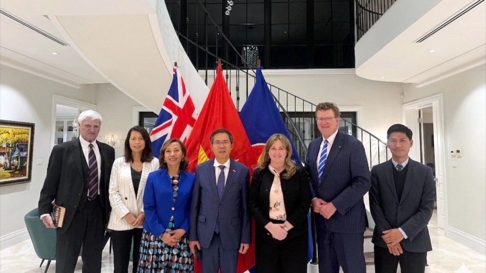 Australian MPs voice support for expanding ties with Vietnam.jpg