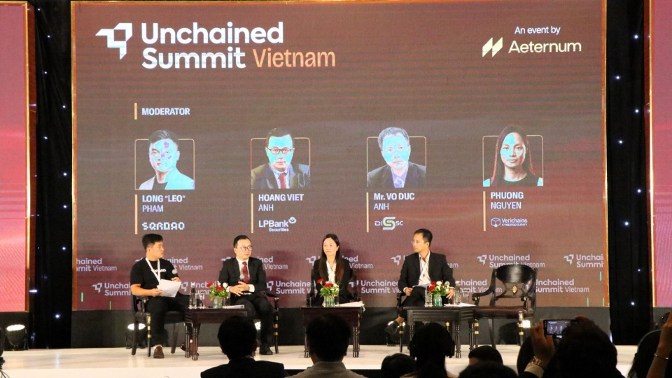 Các chuyên gia bàn về  tương lai của Web3, tài sản số và kiến tạo niềm tin số.JPG