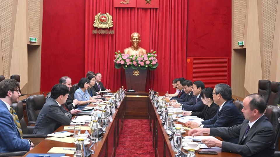 Vietnam and US discuss deeper law enforcement cooperation.jpg