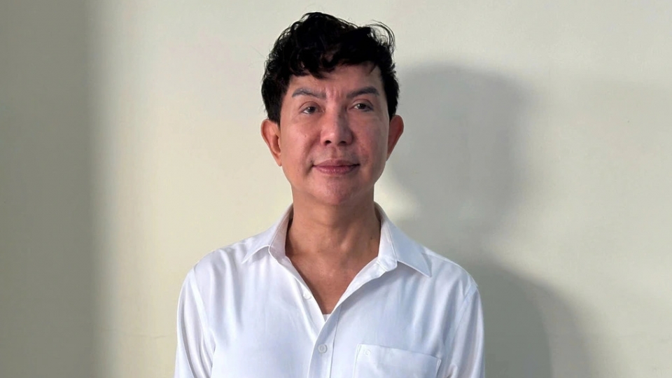 ca_si_long_nhat_1.jpg