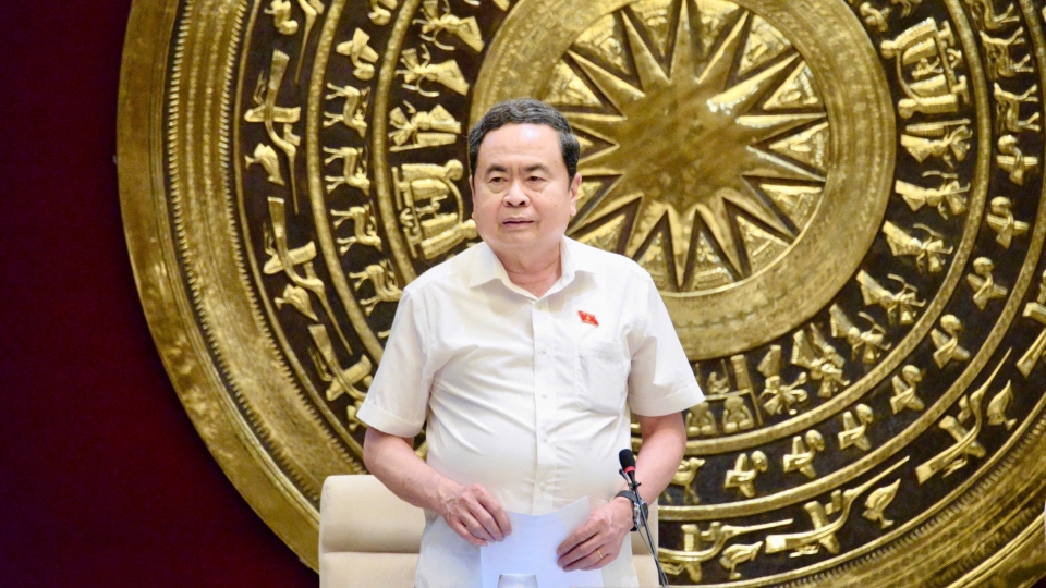 chu_tich_quoc_hoi_tran_thanh_man_lam_viec_voi_van_phong_quoc_hoi.jpg
