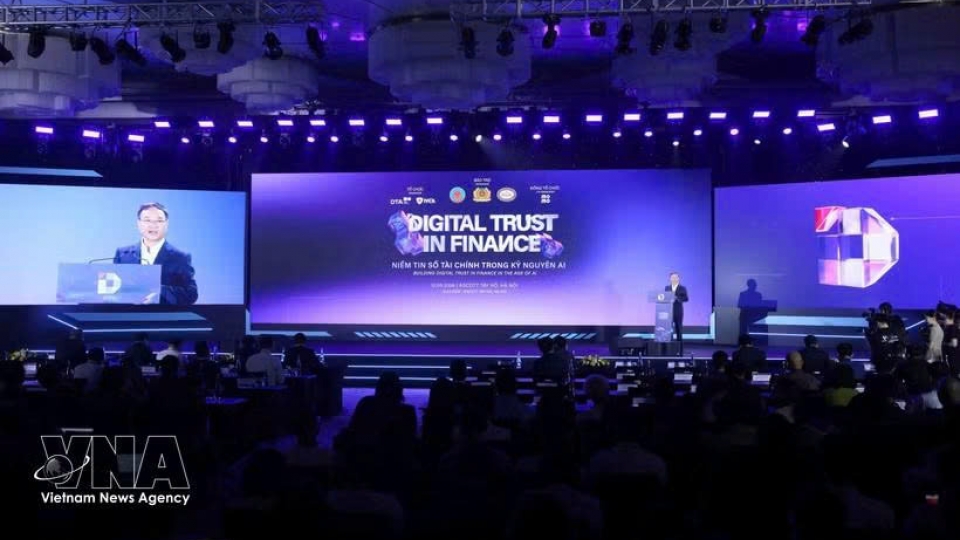 digital trust in finance.jpg