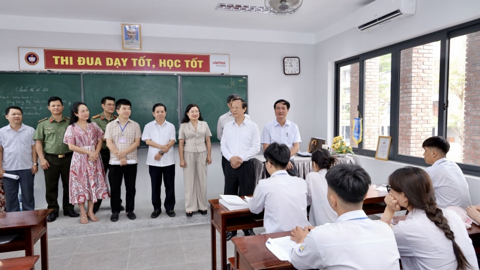 kiem_tra_thi_tot_nghiep_2.jpg