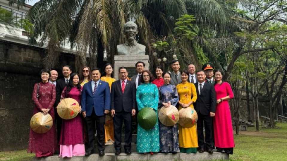 ngay sinh HCM.jpg