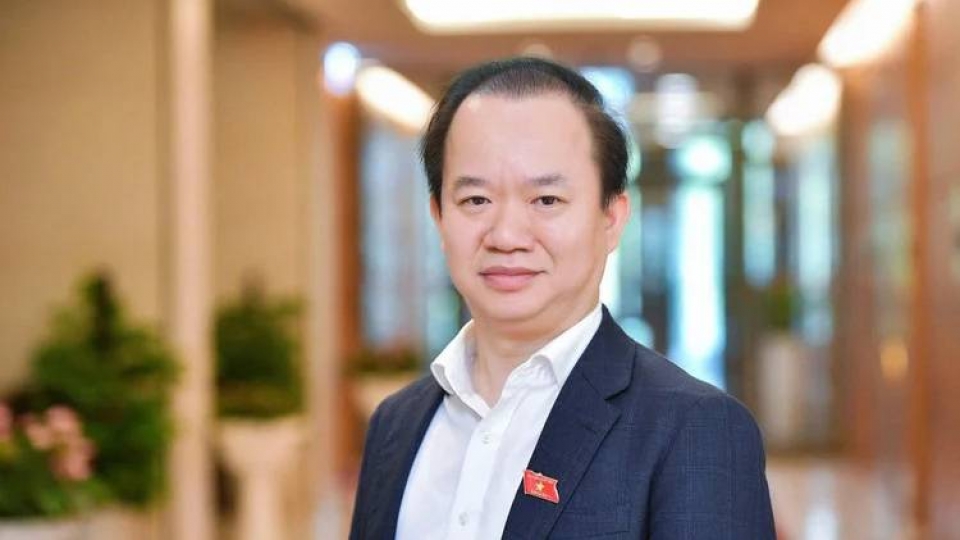 nhan su mttq.jpg