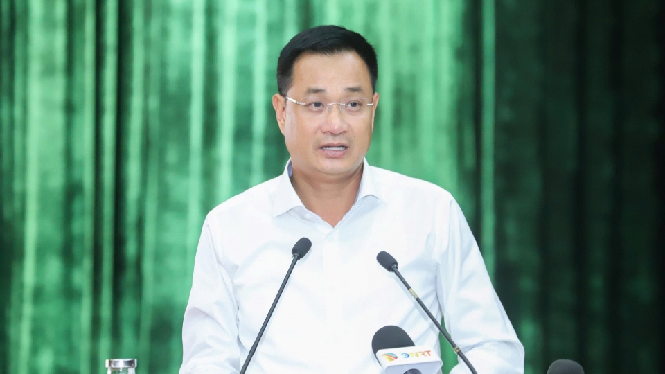 ong_le_ngoc_quang_bi_thu_thanh_uy_da_nang_phat_bieu_tai_hoi_nghi.jpg