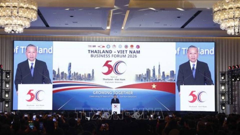party_general_secretary_and_state_president_to_lam_speaks_at_the_vietnam-thailand_business_forum.jpg