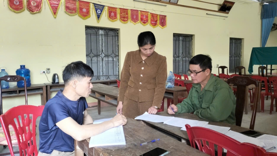 phu_cap_cho_can_bo_thon_to_dan_pho_bang_8_lan_muc_luong_co_so_2.jpg