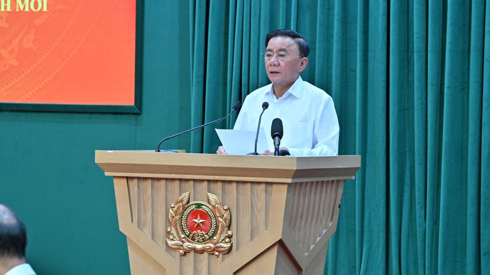 thuong_truc_ban_bi_thu_tran_cam_tu_1.jpg