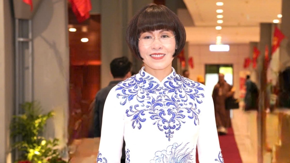 tien_si_phan_bich_thien_uy_vien_trung_uong_mat_tran_to_quoc_viet_nam_chu_tich_dien_dan_phu_nu_viet_nam_tai_chau_au_1.jpg