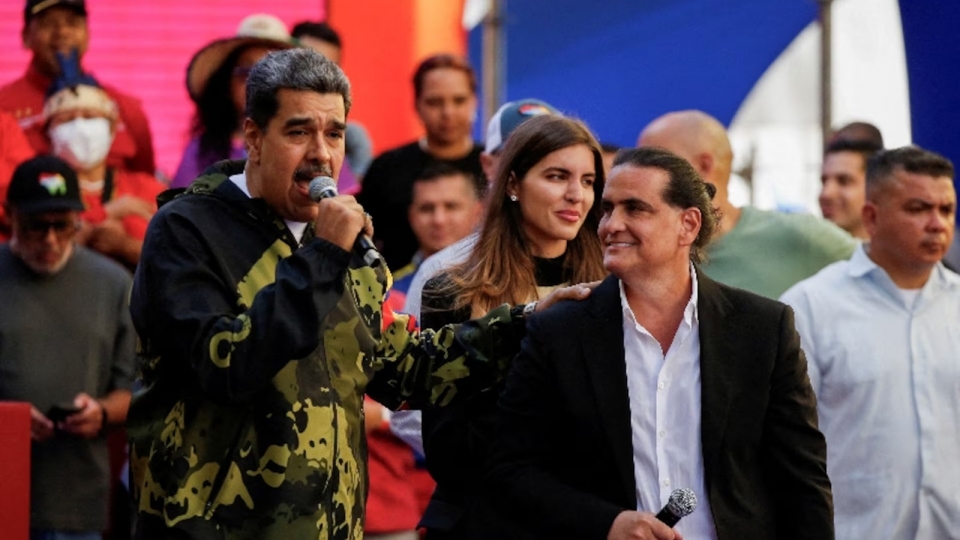 tong thong Venezuela Maduro va doanh nhan Alex Saab, dong minh Maduro, dau 2024 -reu.jpg