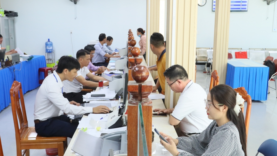 trung_tam_phuc_vu_hanh_chinh_cong_xa_tinh_khe_tinh_quang_ngai.jpg