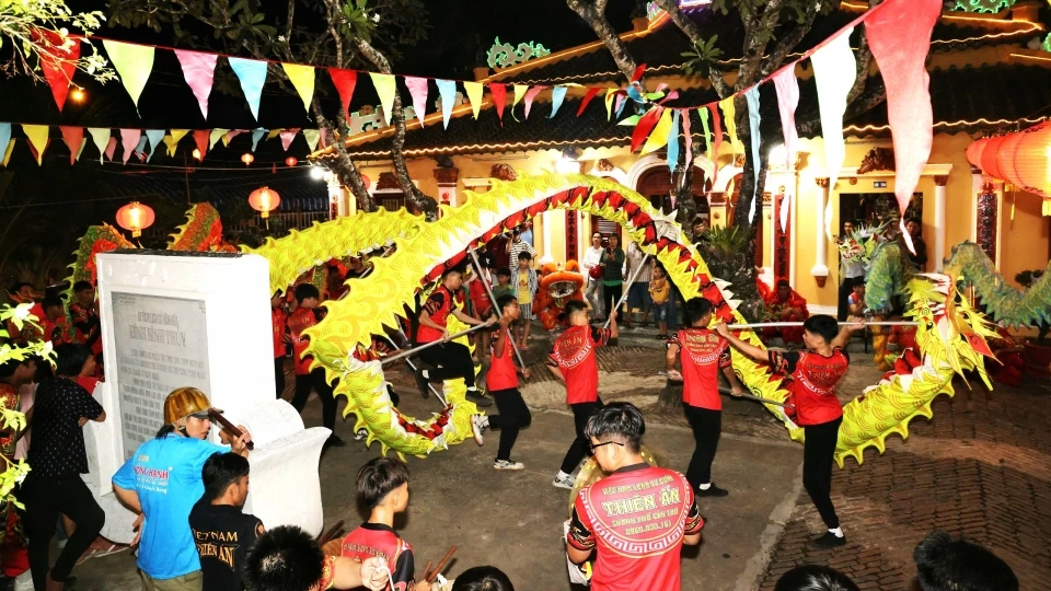 Rộn ràng Lễ hội Kỳ yên Thượng điền Đình Bình Thuỷ - Cần Thơ