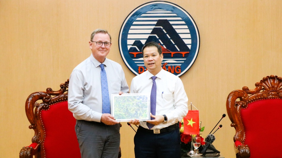Đà Nẵng đề xuất phía Đức tiếp tục hỗ trợ thúc đẩy các hoạt động hợp tác.JPG