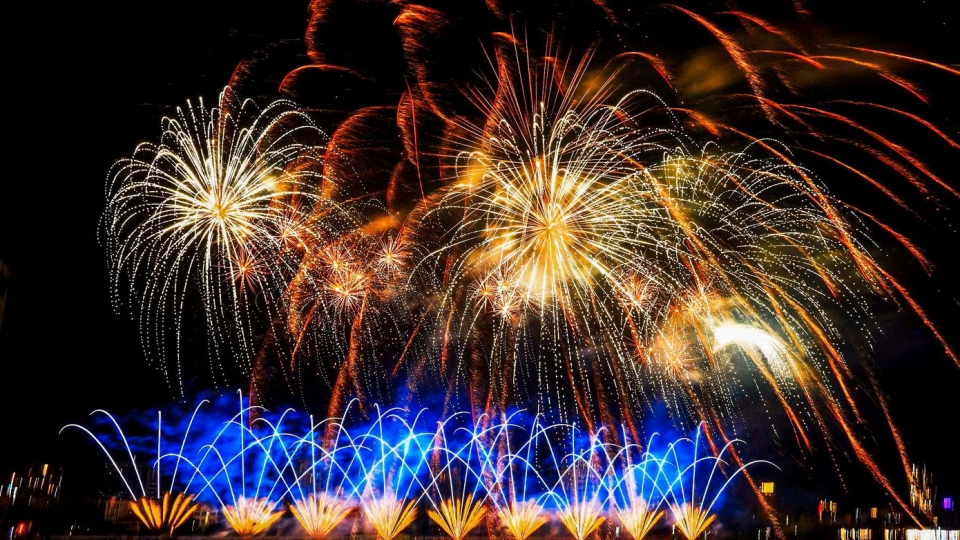 10._japan_and_italy_dazzle_crowds_at_diff_2026_culture-themed_fireworks_night.jpg