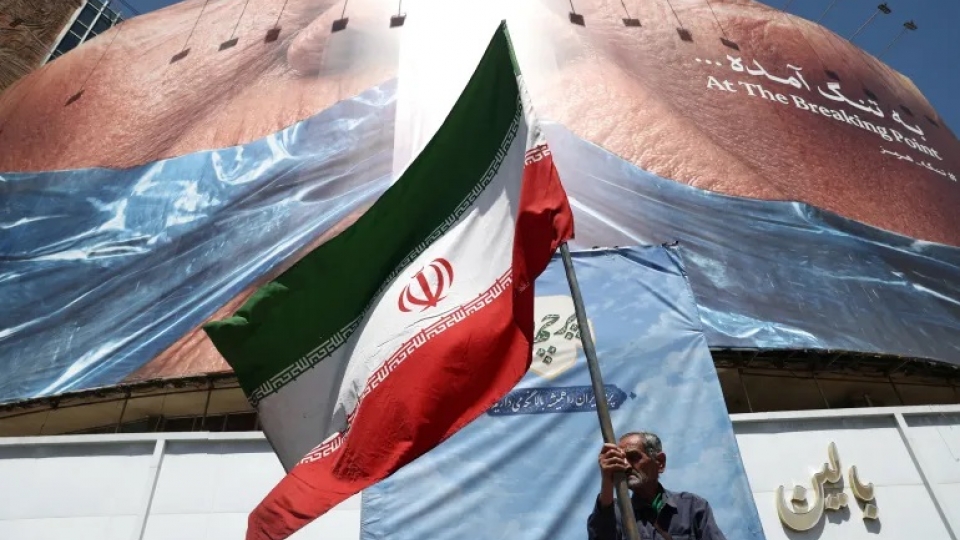 100 days Iran reuters.jpg