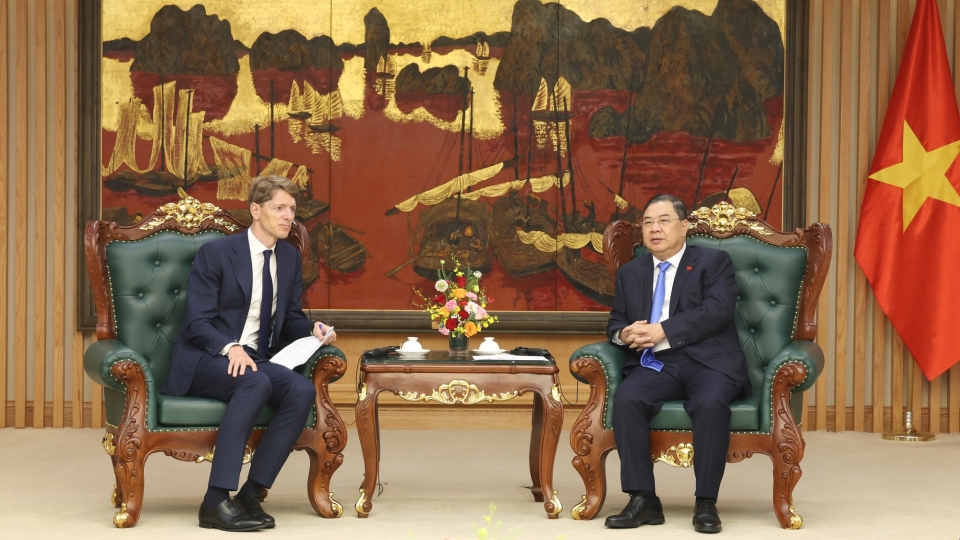 23-06_Phó Thủ tướng Thường trực Phạm Gia Túc đã tiếp xã giao ông Robert Maersk Uggla, Chủ tịch Tập đoàn A.P. Moller Holding (Ảnh_ Phương Nguyên).jpg