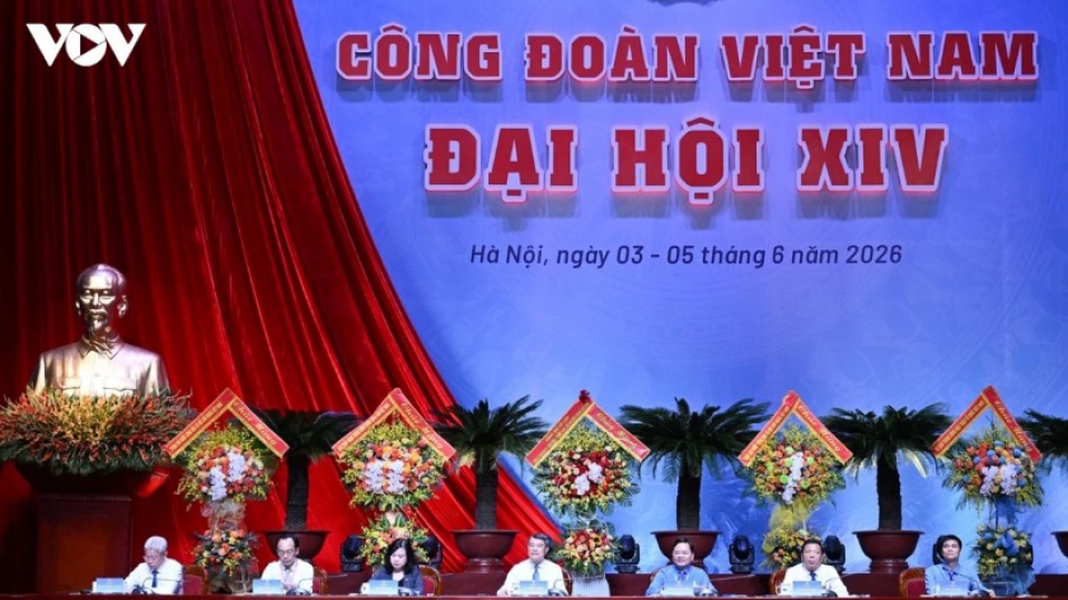 At theVietnam General Confederation of Labour conference.jpg