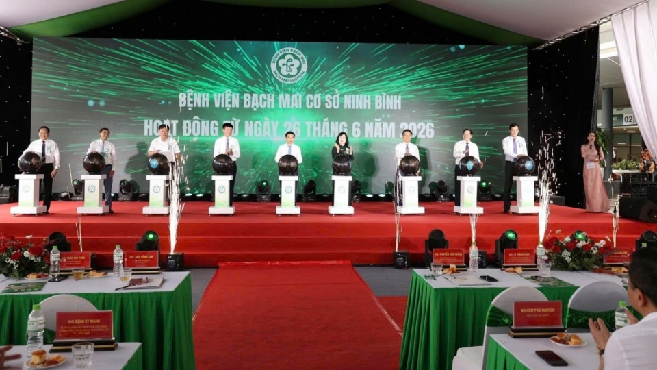 Bach Mai Hospital Ninh Binh campus urged to become modern healthcare model.jpg