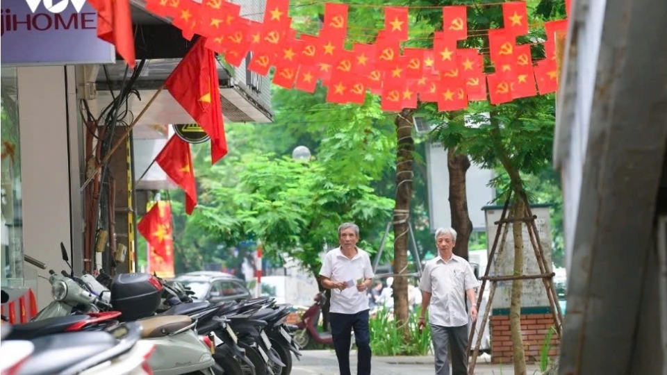 Ban to chuc trung uong huong dan chon nhan su o thon to dan pho sau sap xep.jpg