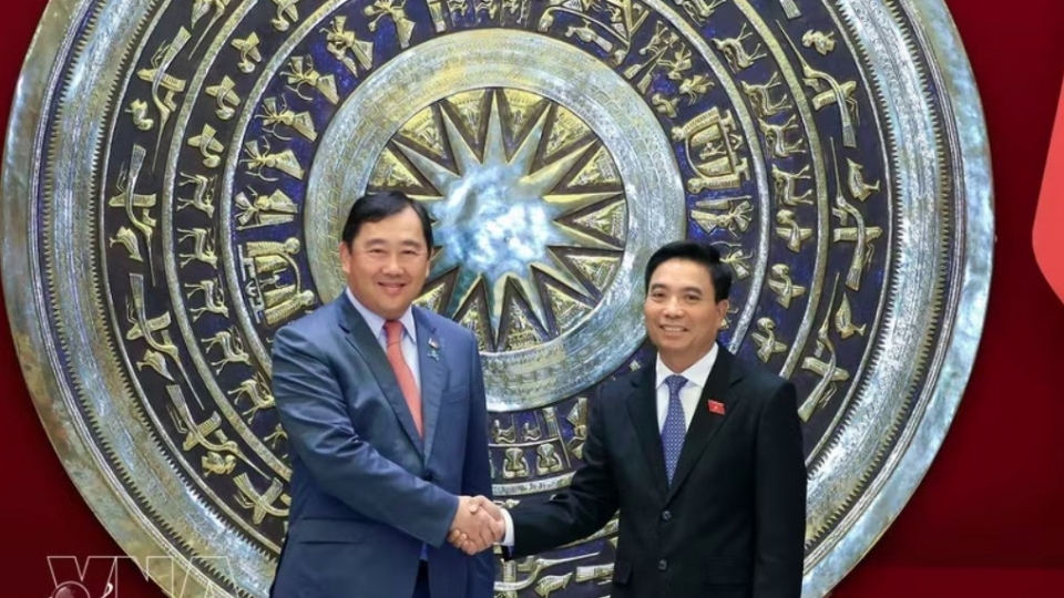 Cambodia Vietnam.jpg