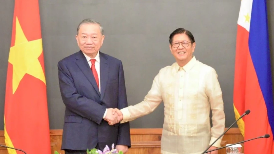 Party General Secretary and State President To Lam and Philippine President Ferdinand Romualdez Marcos Jr..jpg